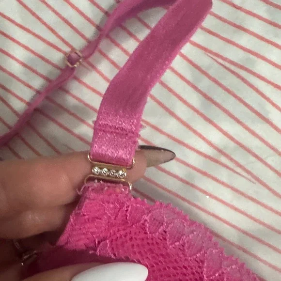 La SENZA Hot Pink Lace Bra - Picture 5 of 5